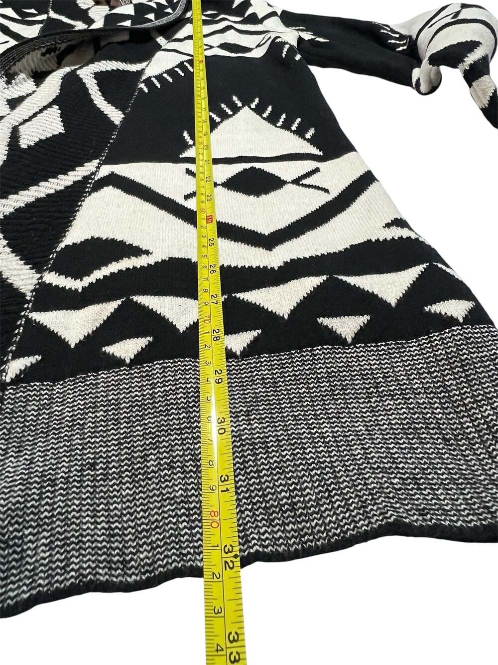 St. John's Bay Women's Aztec Tribal Print Open Front Long Cardigan Sweater - Picture 6 of 8
